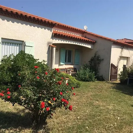 Hébergement de vacances Maison Lumineuse Avec Jardin, 3 Ch., Proche Centre De Céret, Jusqu'à 6 Pers., Animaux Bienvenus - Fr-1-703-49 *