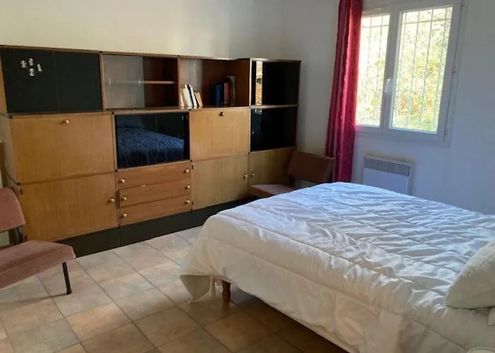 Dom wakacyjny Maison Lumineuse Avec Jardin, 3 Ch., Proche Centre De Ceret, Jusqu'a 6 Pers., Animaux Bienvenus - Fr-1-703-49